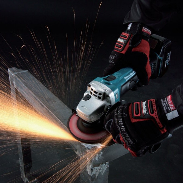 Угловая шлифмашинка Makita DGA452Z