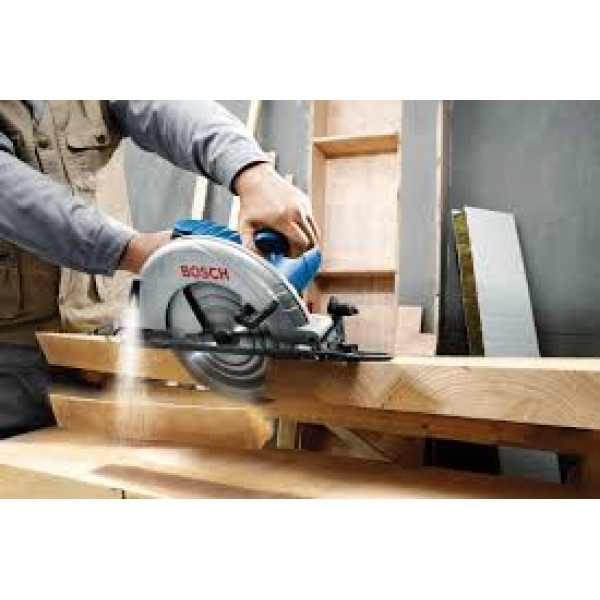 Дисковая пила Bosch GKS 235 Turbo Professional (06015A2001)