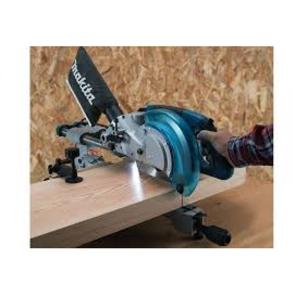 Торцовочная пила Makita LS0815FL