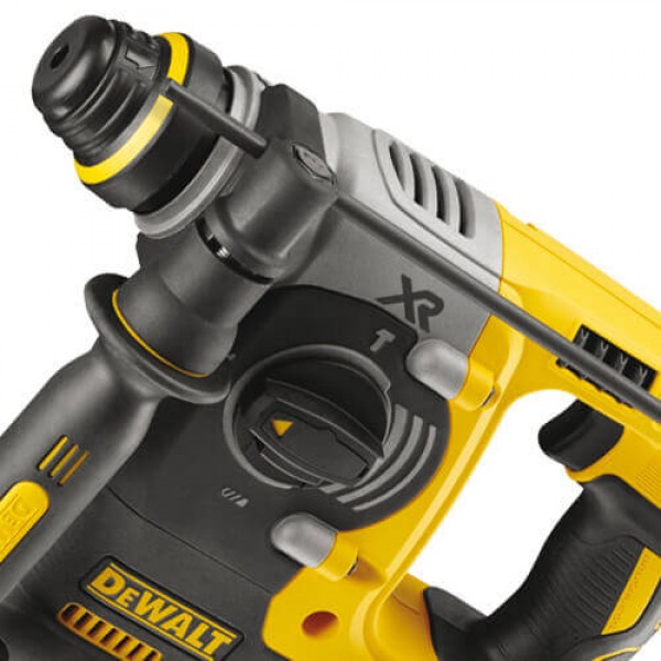 Перфоратор DeWalt DCH273N