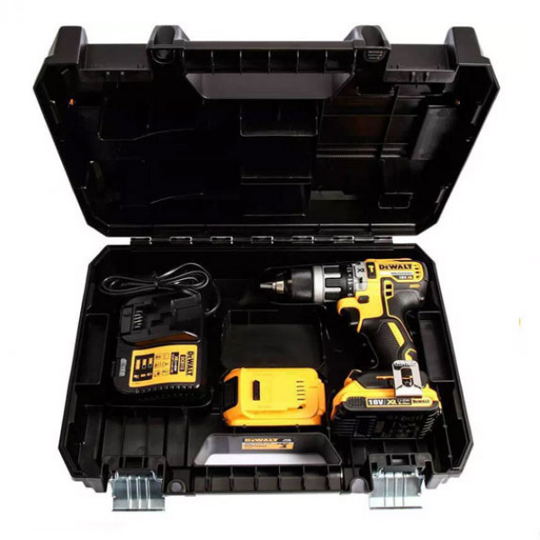 Шуруповерт Makita DeWalt DCD796P2