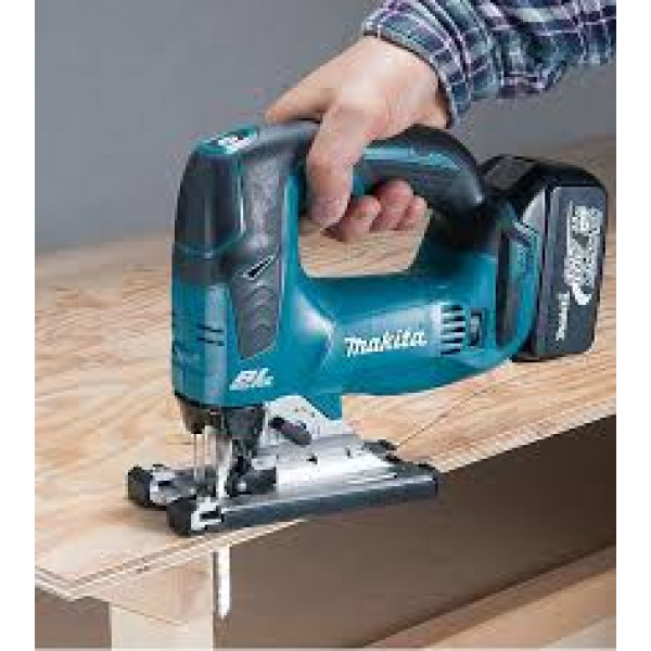 Лобзик Makita DJV182Z