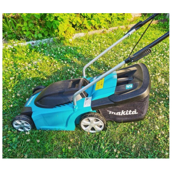 Газонокосарка Makita ELM3720