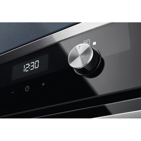 Духова шафа Electrolux OKD5C51X